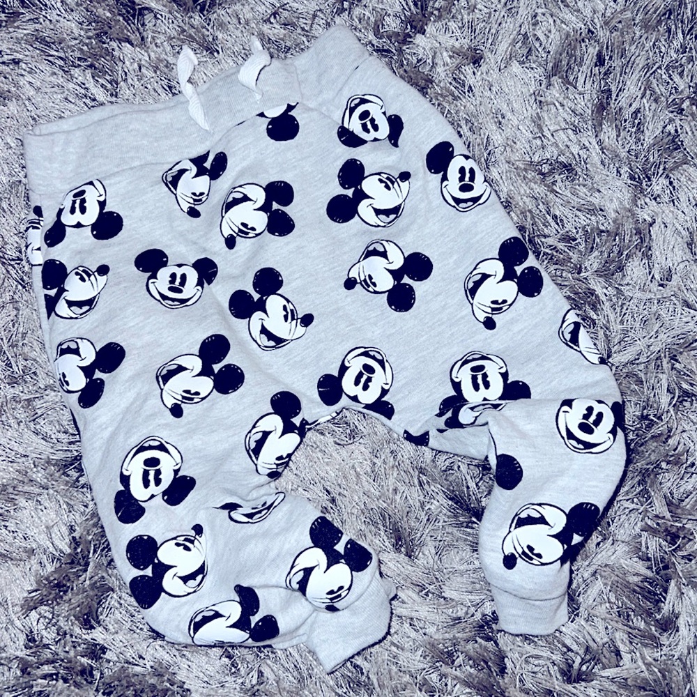 Disney Baby (18M) bottoms